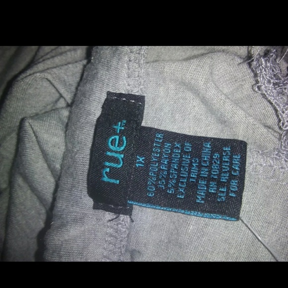 Mini Skirt - Picture 2 of 4